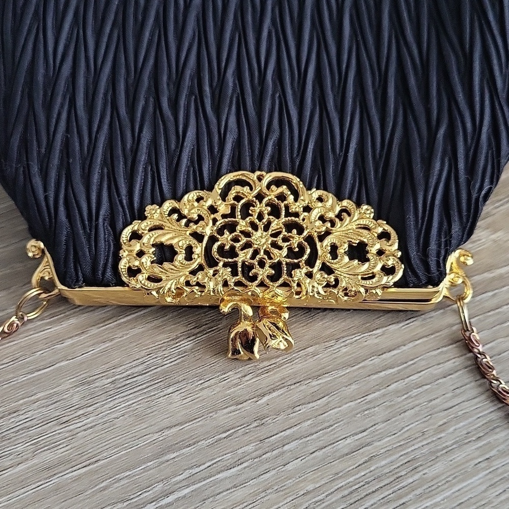 Goldco Vintage Black Pleated Evening Bag - Picture 2 of 11